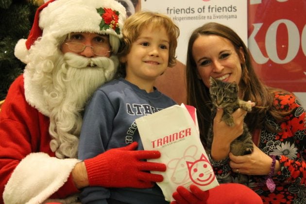 DEDA MRAZ U NOVOM SADU: Ljubimci, dođite na novogodišnju proslavu! proslavu petface